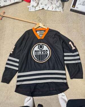 Vintage Reebok CCM Edmonton Oilers Jordan Eberle #14 Practice Jersey Size 52
